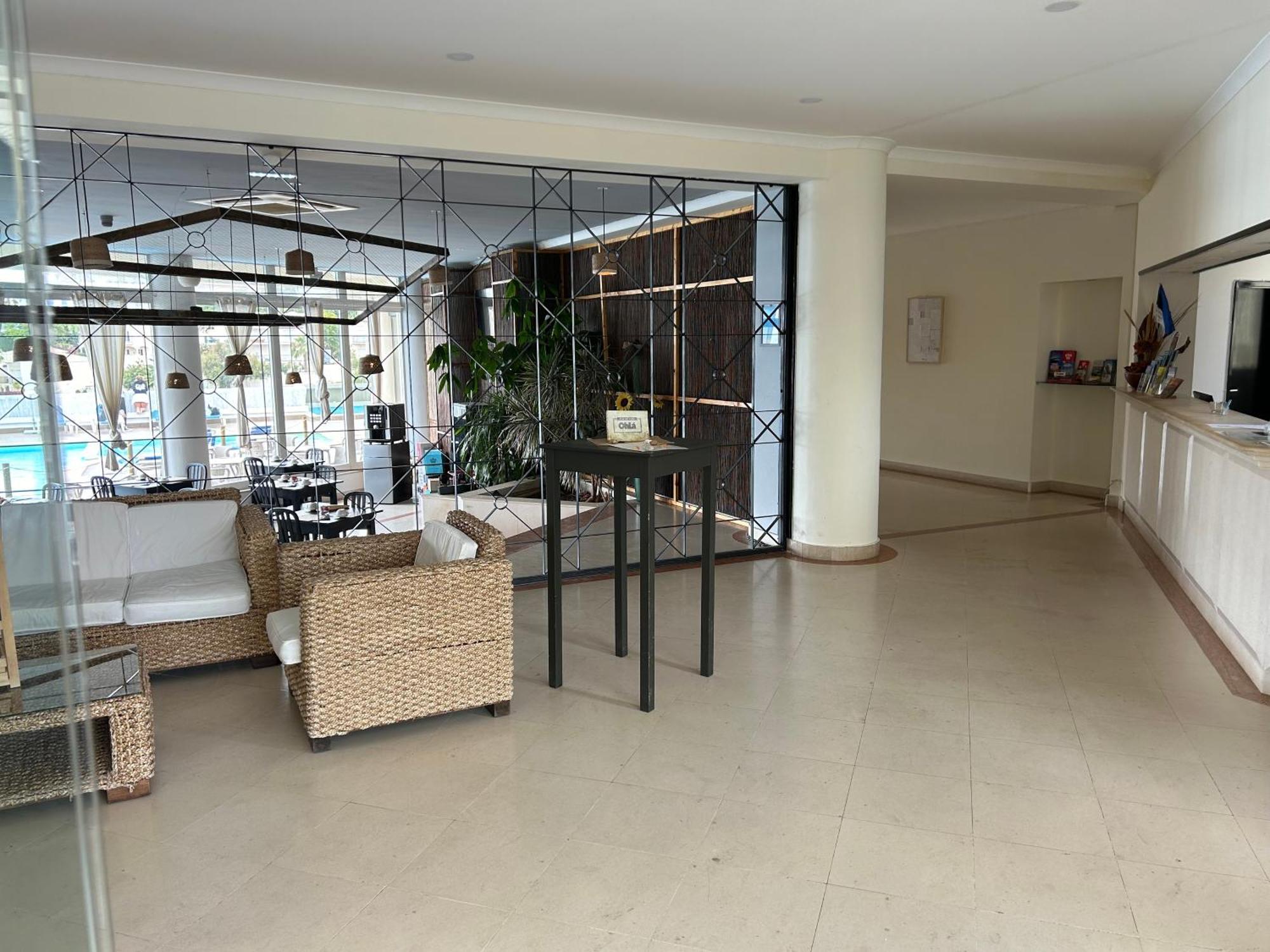 Magnolia Mar Apartamentos ลากอส ภายนอก รูปภาพ